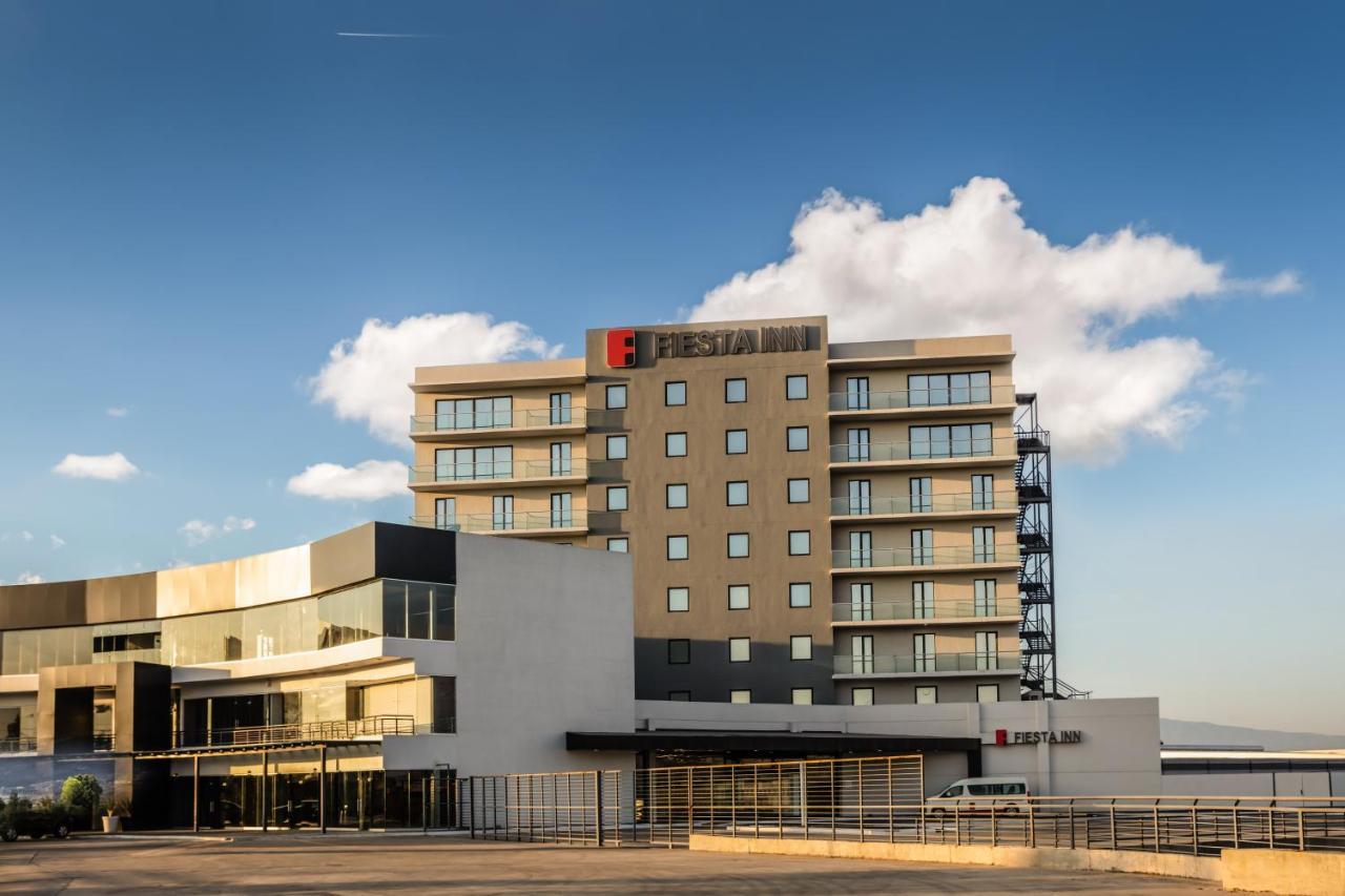 Fiesta Inn Guadalajara Aeropuerto Las Pintas Bagian luar foto